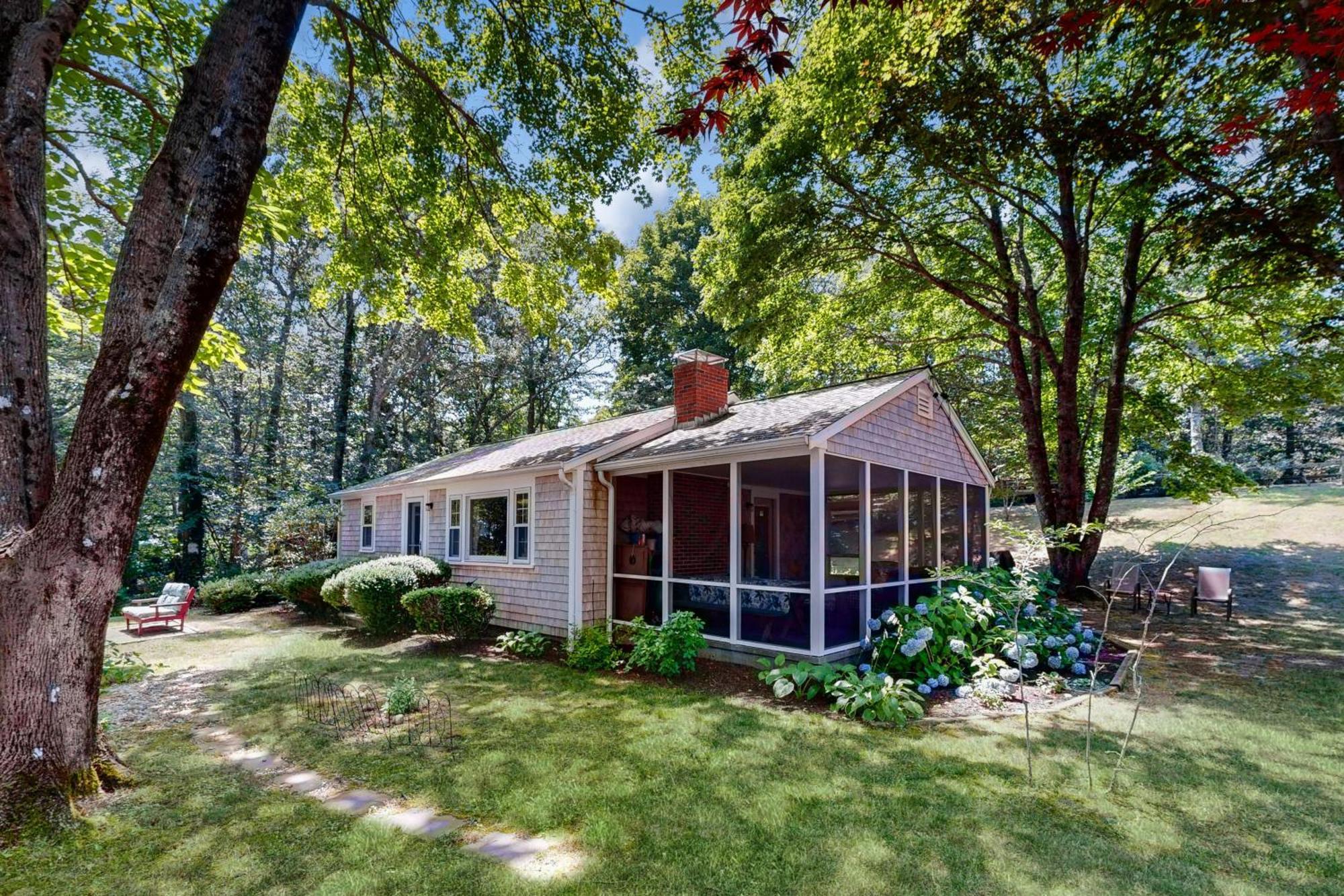 Pickerel Cove Cottage Mashpee Eksteriør billede